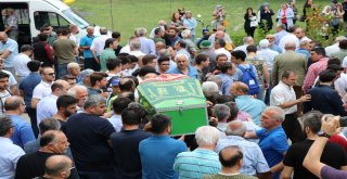 Midesine Kelepçe Taktıran Genç Avukat Hayatını Kaybetti