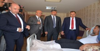 Ak Parti Afyonkarahisar Heyetinden Başkan Ünlüye Geçmiş Olsun Ziyareti