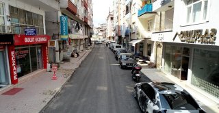 Cadde Ve Bağlantıları Sıcak Asfaltla Buluşuyor