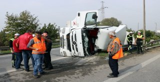 Sakarya Gişelerinde Beton Mikseri Devrildi: 1 Ölü