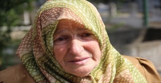 17 Ağustos Şehitleri, Mezarlarında Gözyaşları Ve Dualarla Anıldı