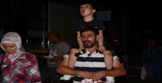 Bursada Bayram Alışverişinde Adım Atacak Yer Kalmadı