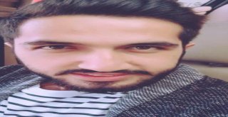 Genç Asteğmen, Otomobiliyle Çarptığı Köpeği Yol Kenarına Taşırken Bir Başka Otomobilin Altında Kalarak Can Verdi