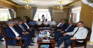 Ak Parti Heyetinden Kuluncaka Ziyaret