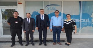 Sgk İl Müdürü Kurt, Selendide Yeni Şubeyi İnceledi