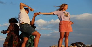 Binlerce Turist Kapadokyada Gün Batımı Keyfini Yaşıyor