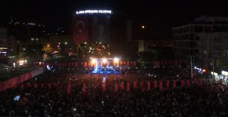 Aydın Büyükşehir Belediyesinden Coşkulu Zafer Bayramı Kutlaması