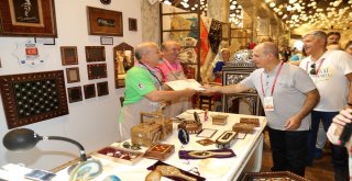 Yüzlerce El Yapımı Bebek Bu Festivalde