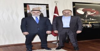 Başkan Akgül, Ankara Şehiriçi Özel Halk Otobüsleri Esnaf Odası Başkanı Soydaşı Ağırladı