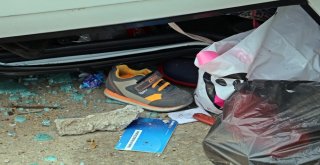 Takla Atan Otomobildeki Biri Çocuk Üç Kişi Yaralandı
