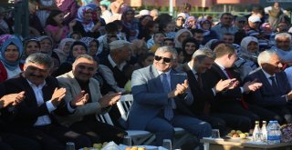 Başkan Mustafa Çelik Yeşilhisar Kayısı Festivaline Katıldı