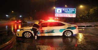 Bolu Dağında Tatilcilere Yağış Sürprizi