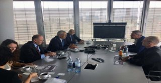 Türk Eximbank, Avrupanın Bazı Finans Merkezlerinde Yatırımcı Görüşmeleri Gerçekleştirdi
