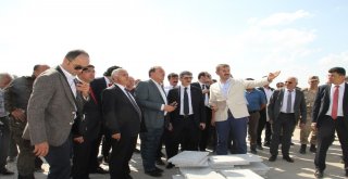 Bakan Yardımcısı İnce, Zafer Bayramı Kutlamaları Öncesi Malazgirtte