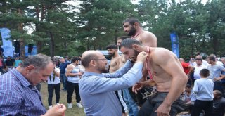 Niksar Ve Korganlılar Aynı Çatıda Buluştular