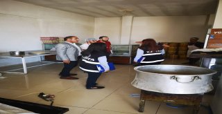 Özalp Belediyesinden Bayram Denetimi