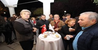 Prof. Dr. Koştumoğlu, Manisada Fotoğraf Sunumu Yaptı