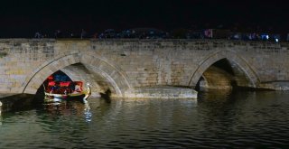 (Özel) Yeşilırmakta Osmanlı Kayıkları Yüzmeye Başladı