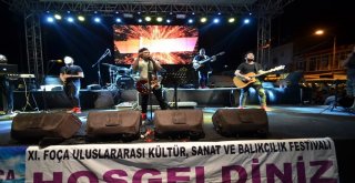 Kurtuluş Gecesi Coşkuyla Aydınlandı