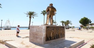 Manavgat Belediyesinden Sideye Rölyefli Atatürk Anıtı