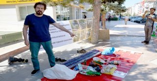 En İlginç Sergi: Topladıkları Çöpleri Şehrin Ortasında Sergilediler