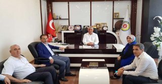 Ak Parti Adıyaman Yönetimi, Uslu İle Bir Araya Geldi