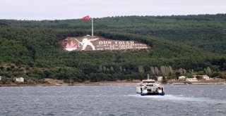 Gökçeadada Feribot Seferlerine Fırtına Engeli