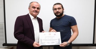 Pamukkalede ‘Proje Döngüsü Yönetimi Kursu Sona Erdi