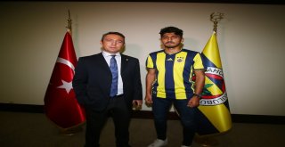 Fenerbahçe Deniz Yılmaz İle Sözleşme İmzaladı