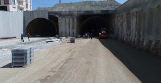 Mevlana Tünelinde Asfaltlama Çalışmaları Başladı