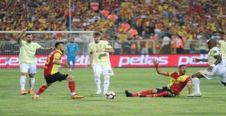 Spor Toto Süper Lig: Göztepe: 0 - Fenerbahçe: 0 (Maç Devam Ediyor)