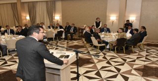 Gümüşhanede Tayini Çıkan Kaymakamlara Veda Yemeği