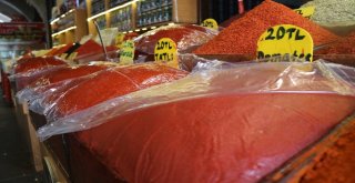 (Özel) Meşhur Kışlık Antep Salçası Tezgahlardaki Yerini Aldı