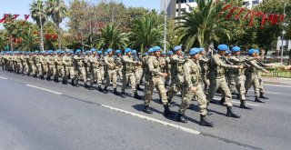 Vatan Caddesinde 30 Ağustos Provası