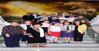 Osmaniye Belediyesi, 8 Ülkeden 8 Türk Anayı Ağırladı