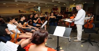 Klasik Müziğin Ustaları Gençlerle Buluştu