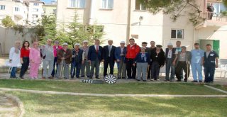 Yaşlılar Kıyasıya Yarıştı