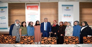 Büyükşehirde Aşure İkramı Yapıldı