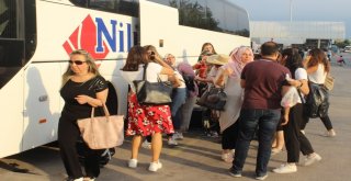 Bayram Tatilini Memleketinde Geçirmek İsteyenler Otobüs Terminaline Akın Etti