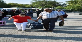 Engelliler, Akçay Tatil Kampında