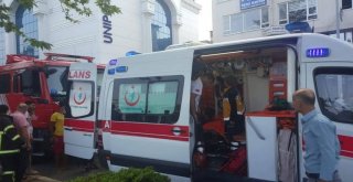 Sevgilisine Kızan Genç Denize Atladı