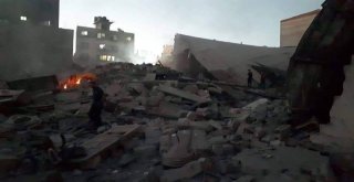 İsrail Gazzede 4 Katlı Bir Binayı Vurdu