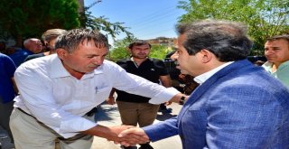 Vali Güzeloğlundan Şehit Ailesine Taziye Ziyareti