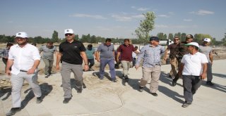 Vali Aziz Yıldırım, Malazgirtteki Çalışmaları Denetledi