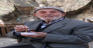 Foça Ve Bucada Yaşlılar Günü Unutulmadı