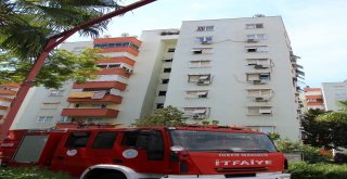 Antalyada Asansör Makine Dairesindeki Yangın Korkuttu