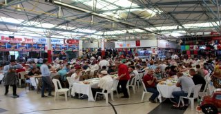 Vali Kaymak Ve Başkan Şahin Esnafla Bir Araya Geldi