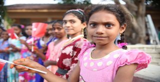 Türk Yardımseverlerin Kurban Yardımı Sri Lankada 50 Bin Müslümana Ulaştı