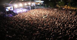 Sertab Erener, Performansıyla Bigayı Salladı