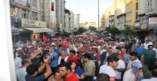 Aydında Demokrasi Nöbeti Sabah Namazına Kadar Devam Etti